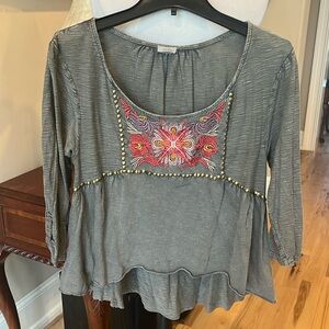 Ecote top green mineral wash distressed look embroidered